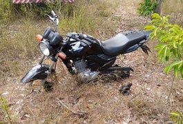 PM recupera motocicleta roubada no Conjunto Nossa Senhora Aparecida, em Arapiraca