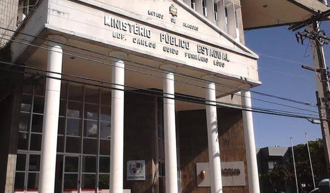 MP pede condenação de funcionário público por instalar câmera em banheiro feminino, em Alagoas