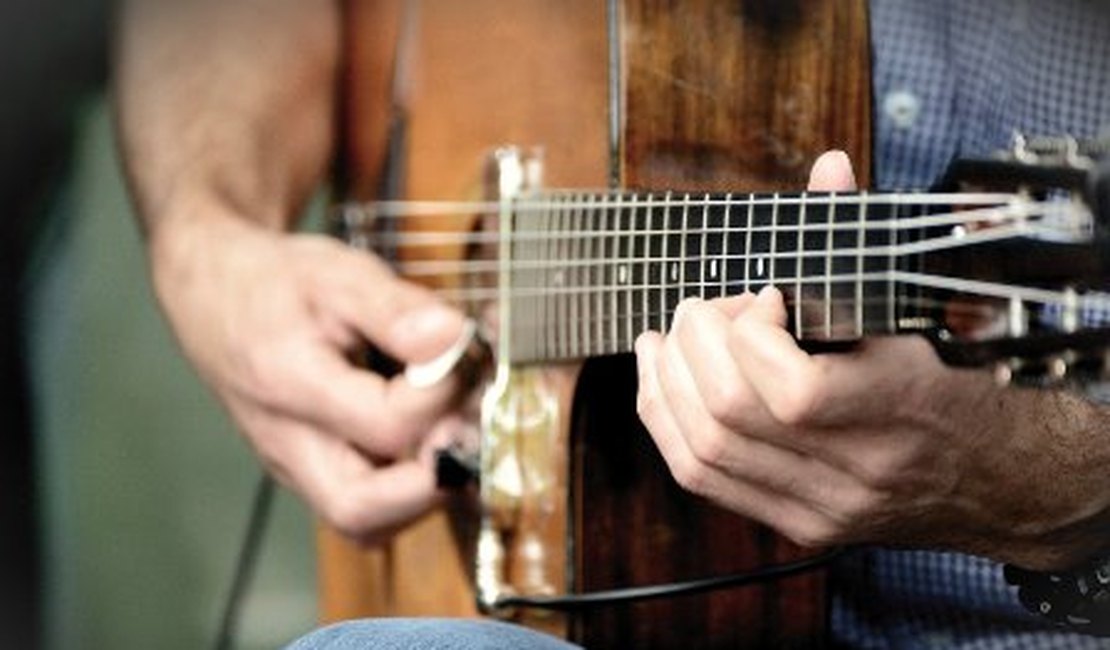 Interesse em aulas de música na internet aumenta durante isolamento social