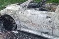 Carro é encontrado carbonizado em estrada vicinal, perto do viaduto da AL 220, em Arapiraca