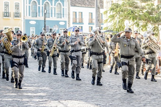 Prefeitura de Penedo divulga programação da Semana da Pátria e ordem do Desfile Cívico