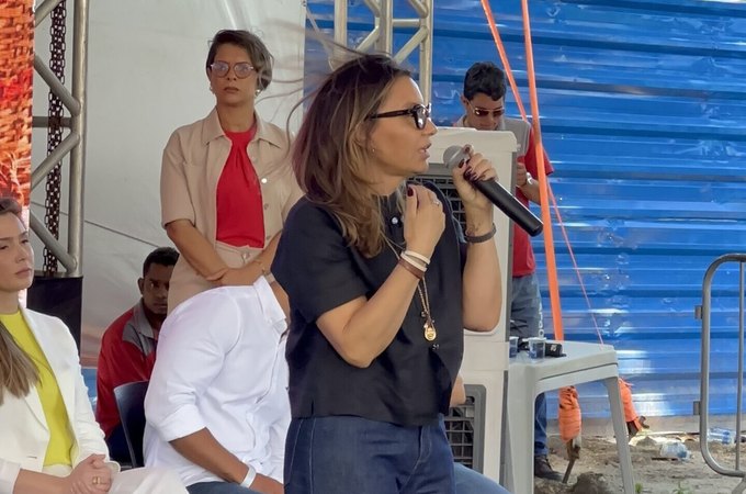 Durante visita a rendeiras e marisqueiras em Maceió, Janja anuncia debate sobre preservação ambiental na COP 30