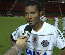 Lateral Rayro não renova contrato e é mais um a deixar o ASA