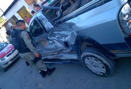 Comandante do 5º BPM fica ferido após colisão em Maceió