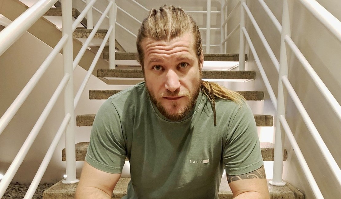 Ex-BBB Diego Alemão se envolve em confusão dentro de Boate