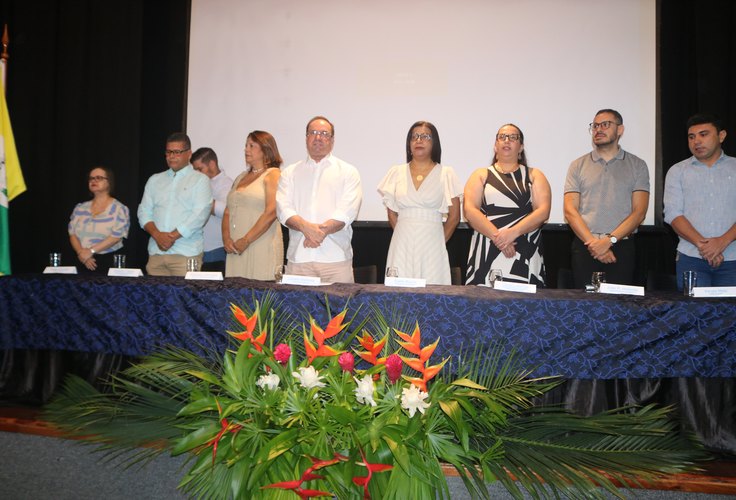 VÍDEO: Novos gestores das unidades de ensino do município tomam posse em Arapiraca