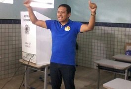 Disparado, Júlio Cézar vence disputa de Palmeira dos Índios