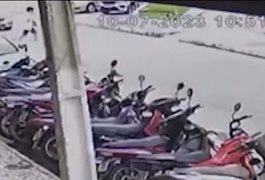 Vídeo mostra exato momento em que idosa foi atropelada no Centro de Arapiraca