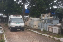 IML sepulta mais 10 corpos sem identificação em Maceió