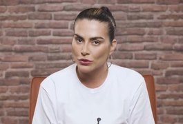 Cleo diz ter sofrido humilhações por falar sobre sexualidade