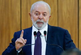 Lula sanciona, com veto, lei que restringe 'saidinha' de presos