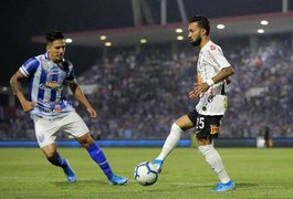 CSA bate o Corinthians com vitória por 2 a 1, no Estádio Rei Pelé