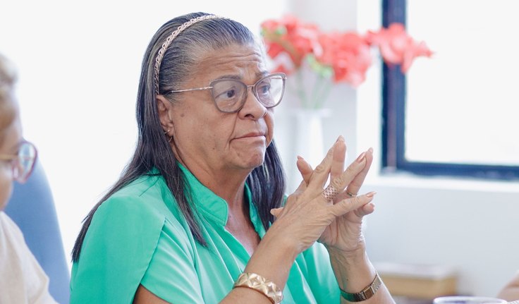 Prefeita Tia Júlia acusa Funai de ação “criminosa, violenta e truculenta” durante demarcação de terras em Palmeira dos Índios