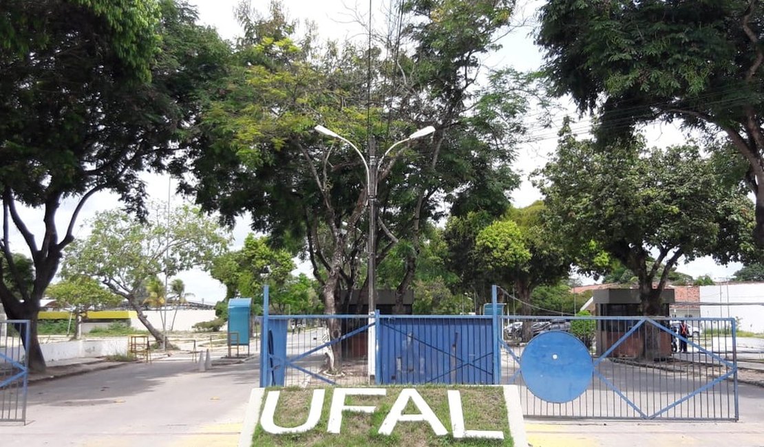 Ufal decide pela retomada das aulas, de forma remota, no mês de outubro