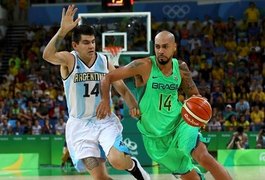 Basquete: Brasil erra demais e é derrotado pela Argentina após duas prorrogações