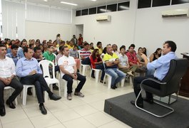 Em sabatina, Nezinho quer parceria com setor produtivo e sociedade para Arapiraca