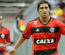 Flamengo joga bem e passa pelo Atlético-MG