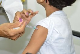 Nova vacina contra pneumonia e meningite começa a ser aplicada no SUS