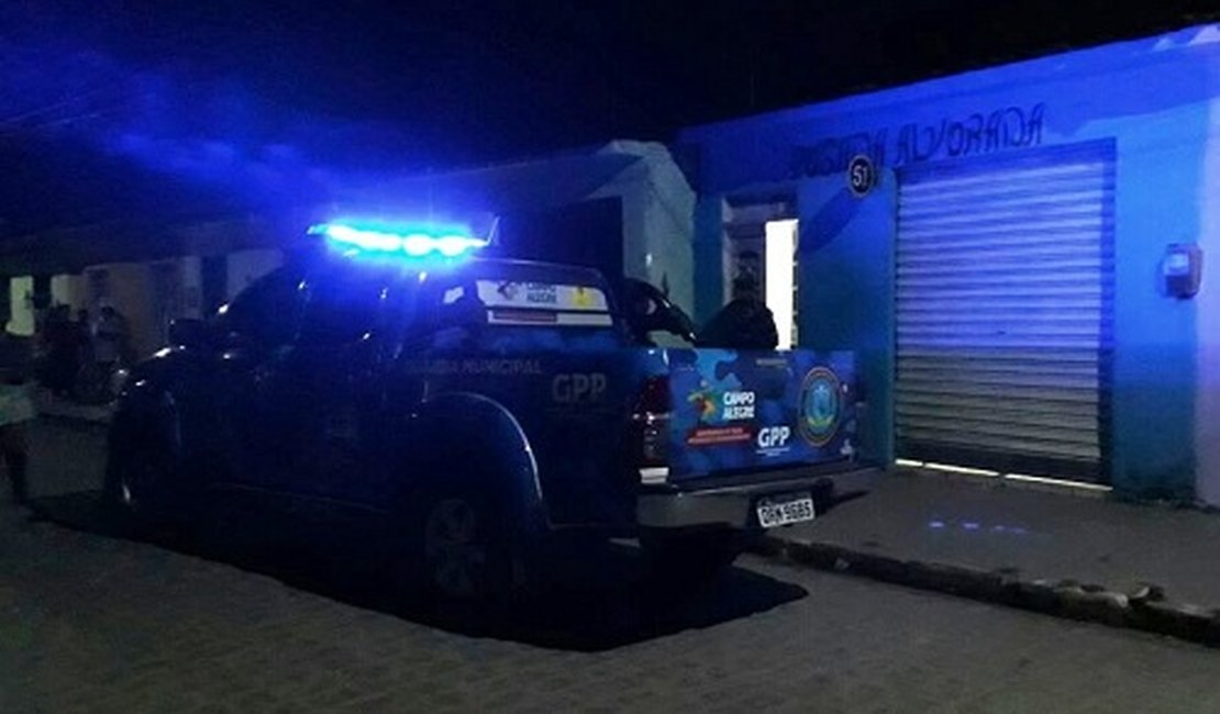 Homem é perseguido, alcançado e executado dentro de bar em Campo Alegre, AL