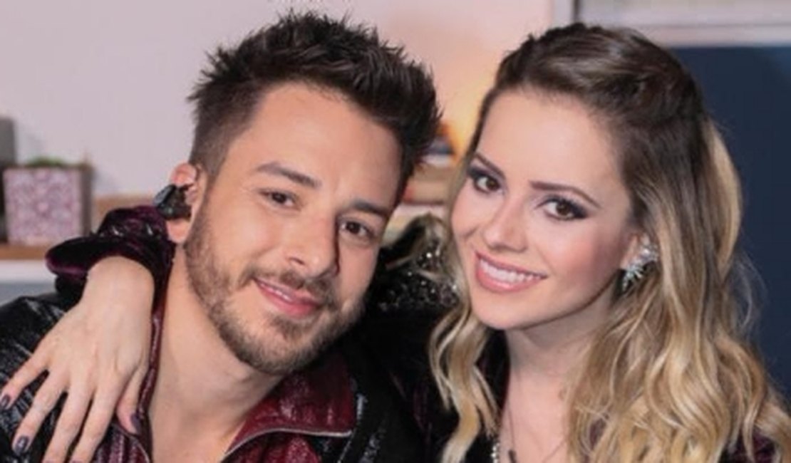 Saiba quem foi o diretor de TV que maltratou Sandy e & Júnior quando eram jovens