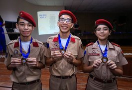 Estudantes da rede estadual são premiados na Olimpíada Alagoana de Matemática, em AL