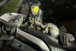 Dois homens são presos com armas e drogas em Maceió