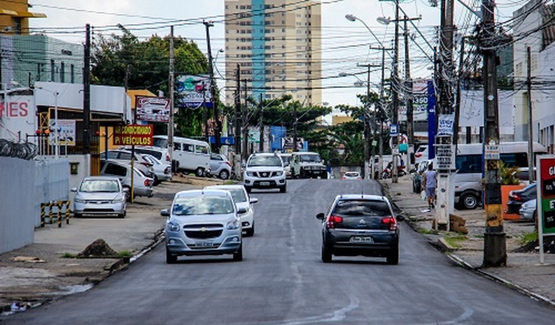 Filhos encontram pai morto com cavador cravado na cabeça dentro de oficina