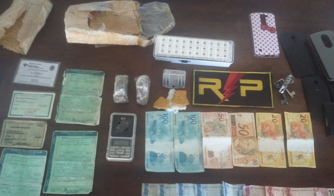 PM prende dois e apreende três menores suspeitos de crimes em Arapiraca