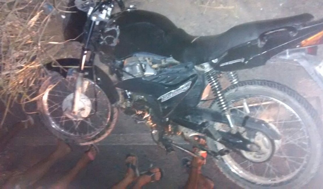 Motociclista bate em veículo e tem perna decepada, na AL 215