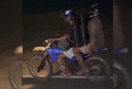 Criminosos com TVs furtadas são perseguidos pelo dono dos aparelhos