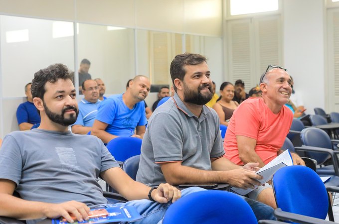 Seplag leiloa mais de 200 lotes de bens móveis do Governo do Estado