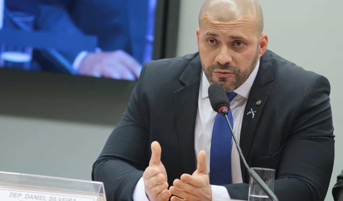 Moraes rejeita novo pedido de liberdade de Daniel Silveira e critica alegações da defesa