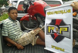 PM recupera motocicleta roubada e prende assaltante em Arapiraca