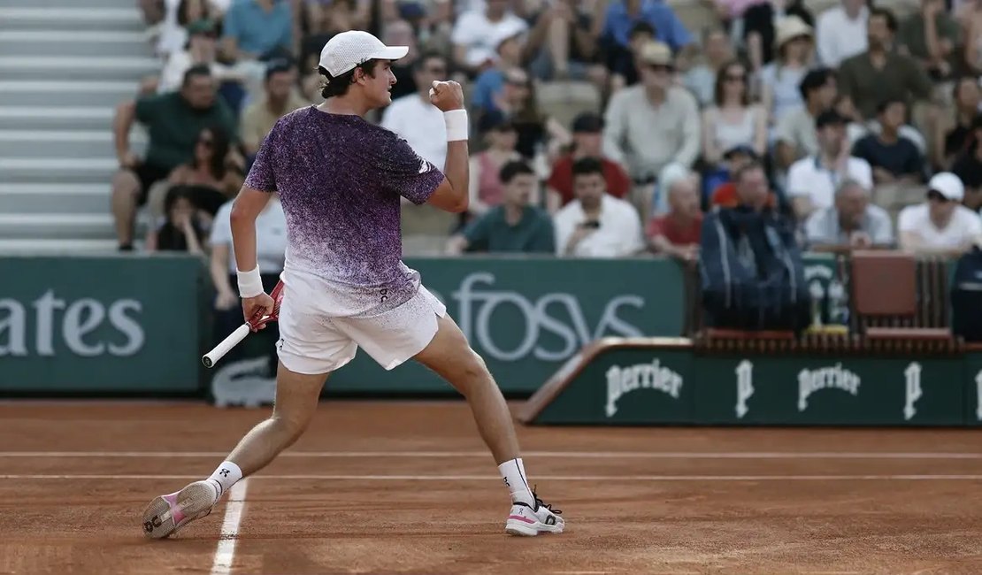 Mensik derruba João Fonseca nas quartas em Roland Garros: 3 a 0