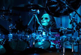 Baterista diz que não saiu do Slipknot por vontade própria