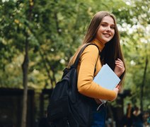 Programas ofertam bolsas de estudo no exterior; veja como participar