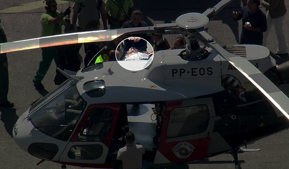 Jair Bolsonaro chega a São Paulo para ser internado no Albert Einstein