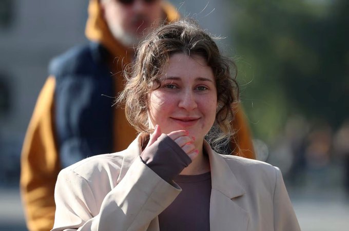 Geórgia liberta adolescente grávida do Reino Unido que contrabandeava drogas da Tailândia