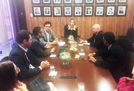 AMA  quer orientação do TC para fechamento de contas