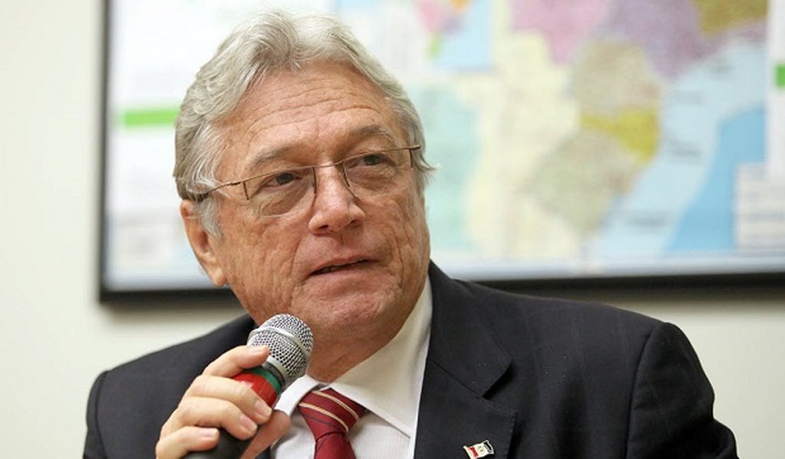 Ex-governador Teotônio Vilela recebeu propina de R$ 3 milhões, segundo delação