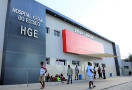 Casal fica ferido após capotar veículo em rodovia alagoana