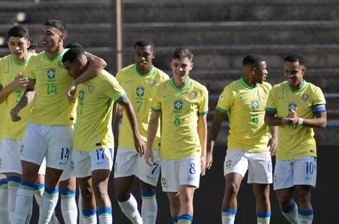 Brasil bate Paraguai, mantém 100% no hexagonal do Sul-Americano Sub-20 e obtém vaga no Mundial