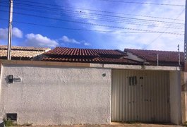 Corpo de mulher é encontrado dentro de residência no bairro Boa Vista, em Arapiraca