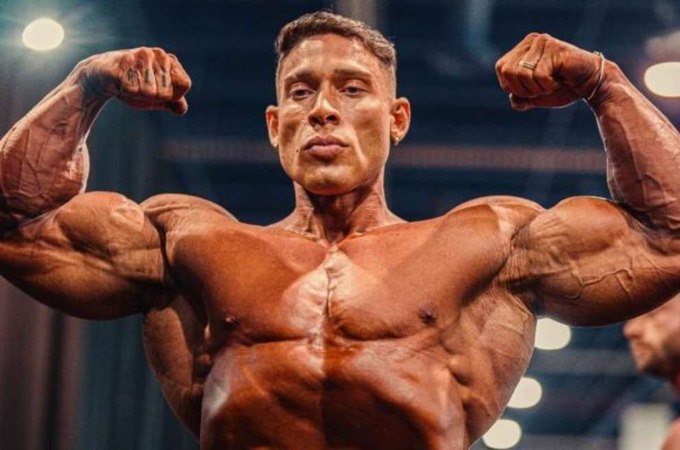 Ramon Dino vence Mr. Olympia pela 1ª vez e faz história no fisiculturismo; saiba mais