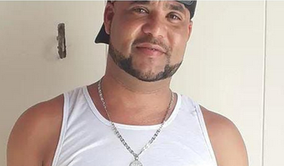 Músico alagoano é assassinado no interior da Bahia com tiros e golpes na cabeça