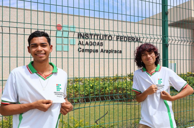 Ifal Arapiraca tem 12 medalhistas na Olimpíada Nacional de Eficiência Energética, sendo dois ouros