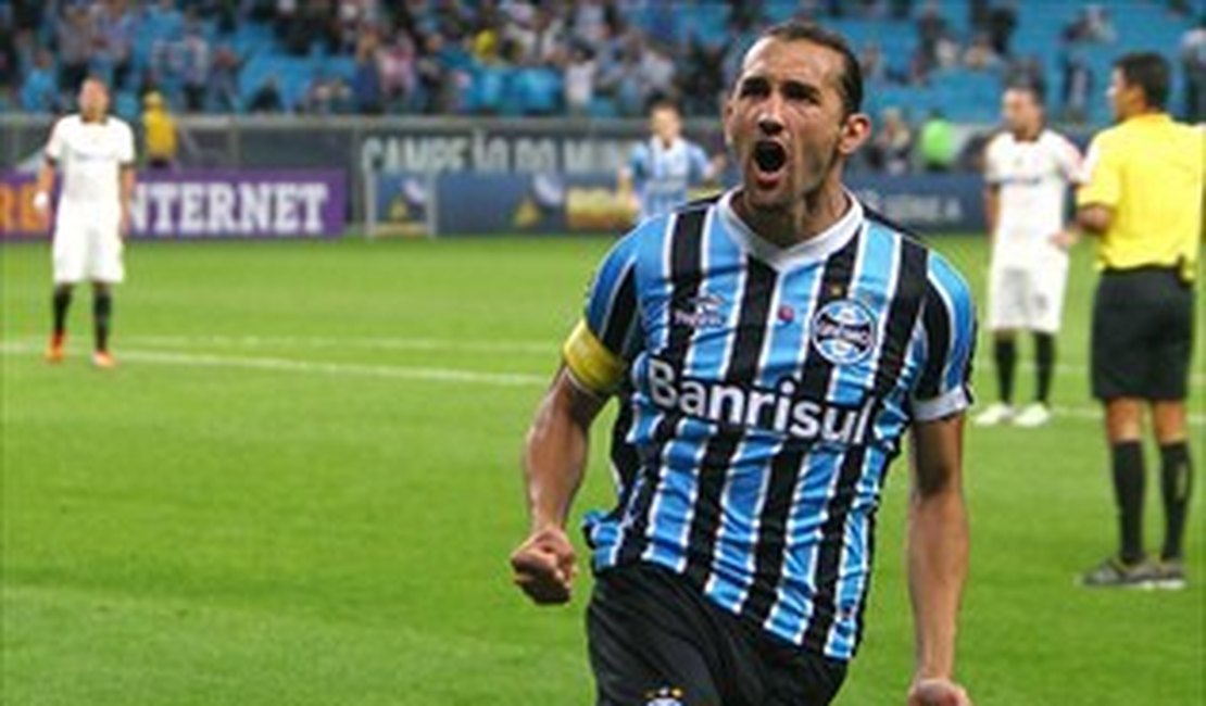 Grêmio vence o Corinthians e retoma a vice-liderança