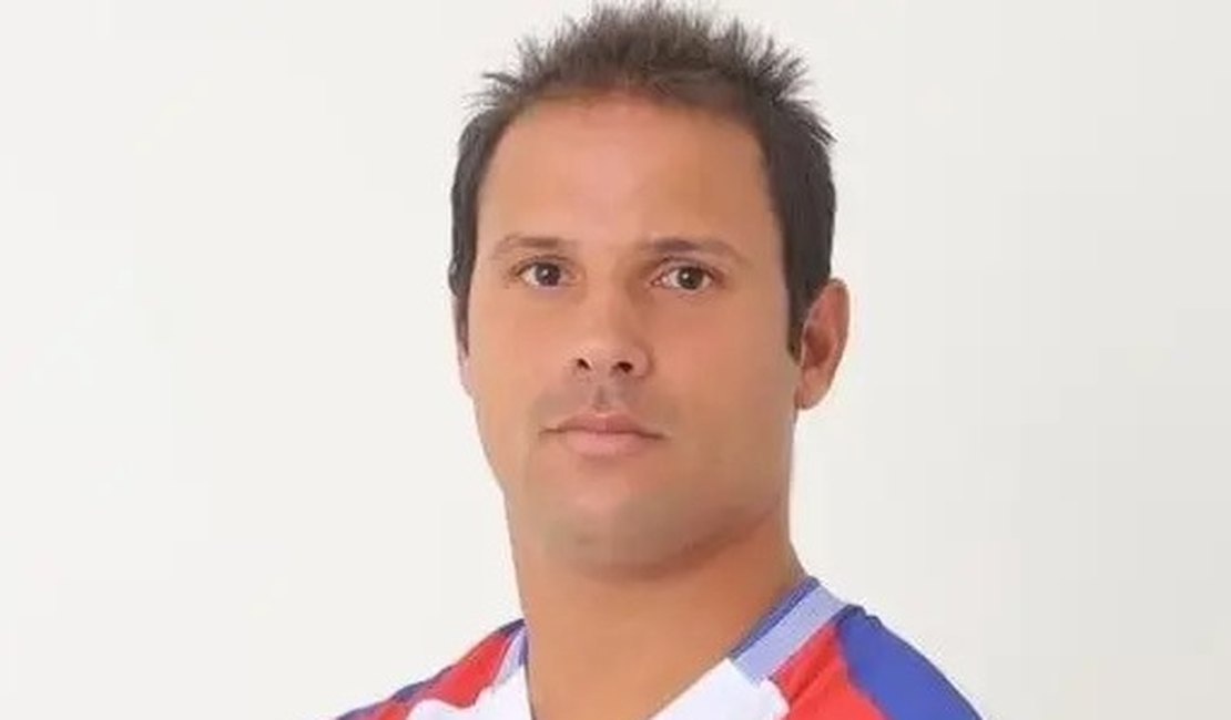 Jogador alagoano com passagens pelo futebol pernambucano morre aos 35 anos após dias internado