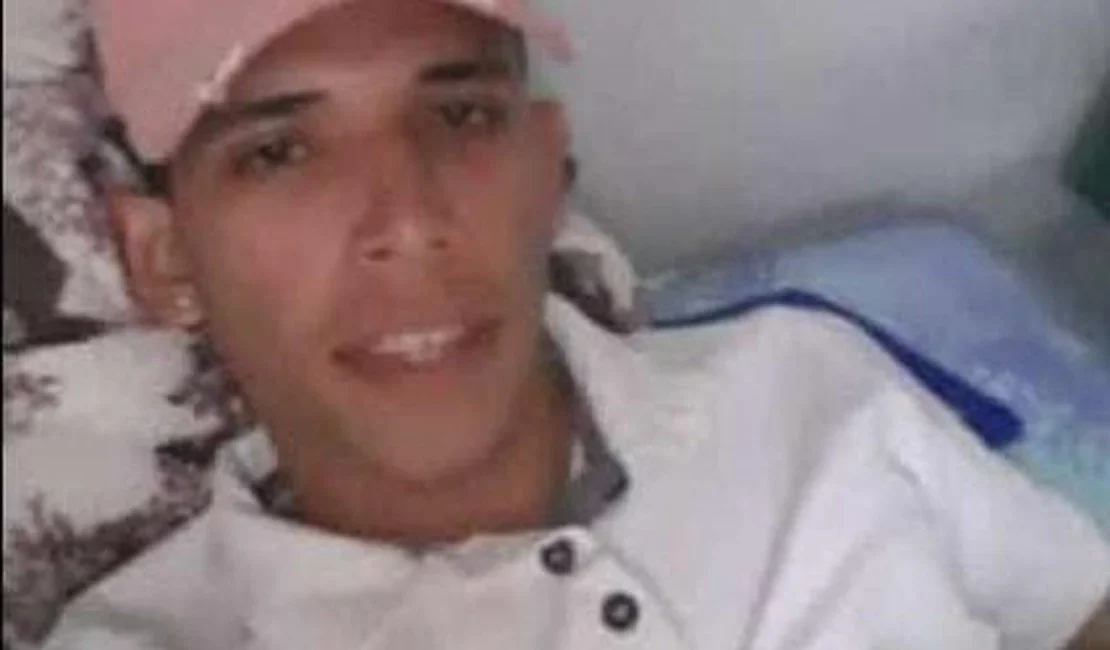 Jovem morre em acidente de moto durante viagem com parentes a Campo Grande