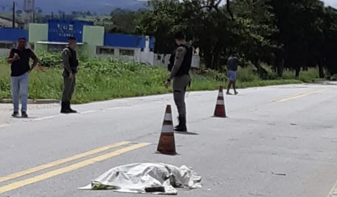Grave acidente deixa uma pessoa morta em rodovia no interior de Alagoas